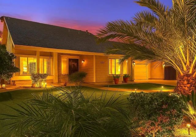 $1,099,000 | 1453 Gustavo Street, El Cajon, CA 92019