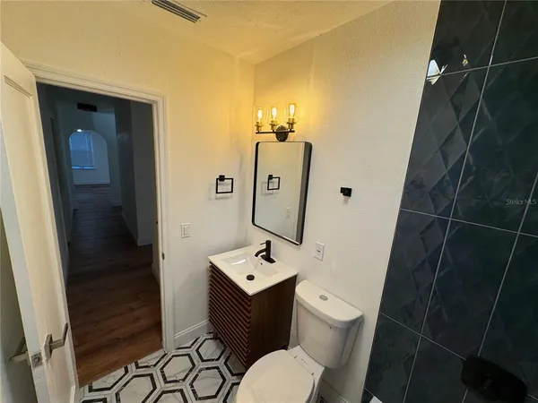 $343,900 | 1119 Newton Avenue South, St. Petersburg, FL 33705