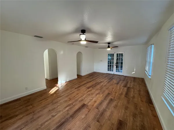$343,900 | 1119 Newton Avenue South, St. Petersburg, FL 33705