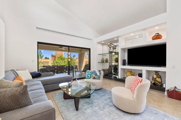 $5,000 | 73416 Mariposa Drive, Palm Desert, CA 92260