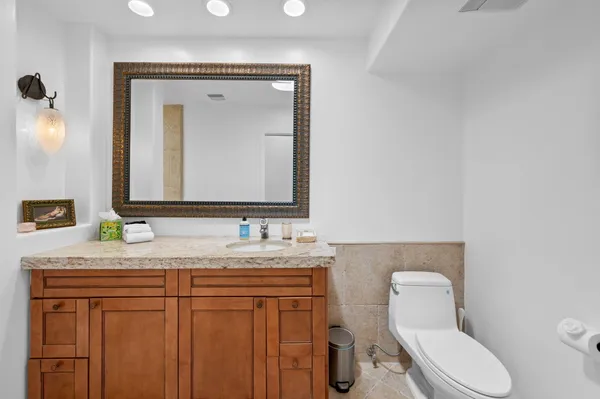 $5,000 | 73416 Mariposa Drive, Palm Desert, CA 92260