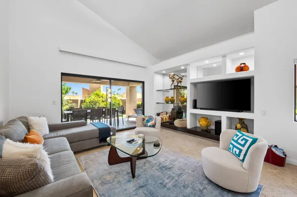 $5,000 | 73416 Mariposa Drive, Palm Desert, CA 92260