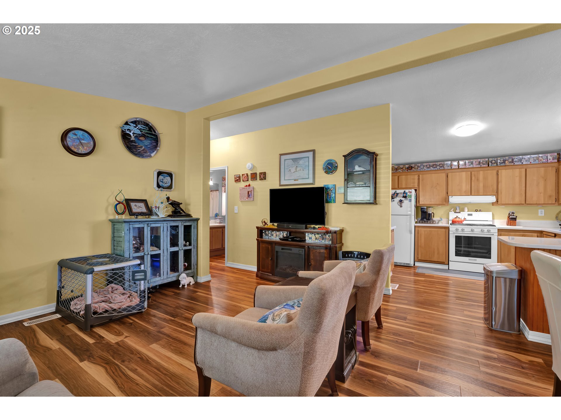 555 Patrick Loop Cottage Grove, OR 97424 - Photo 7 of 32 Gallery Image 7
