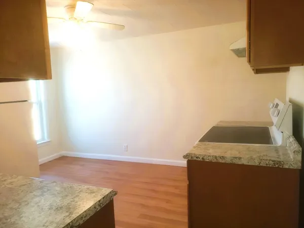 $2,500 | 26 Arlington Street, Unit 2, Lowell, MA 01854