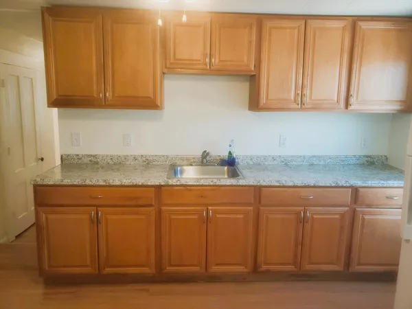 $2,500 | 26 Arlington Street, Unit 2, Lowell, MA 01854