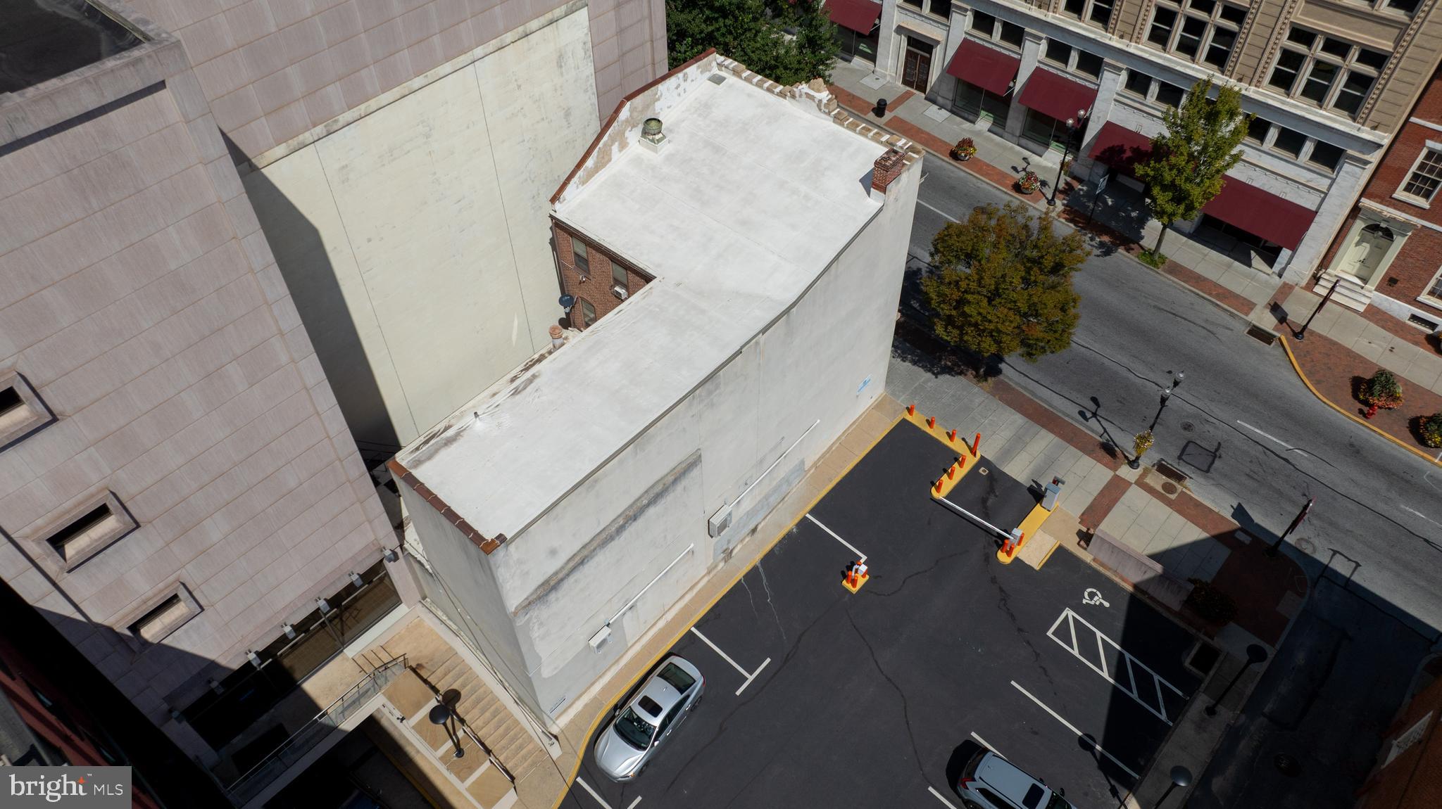 12 South Queen Street Lancaster, PA 17603 - Photo 13 of 58