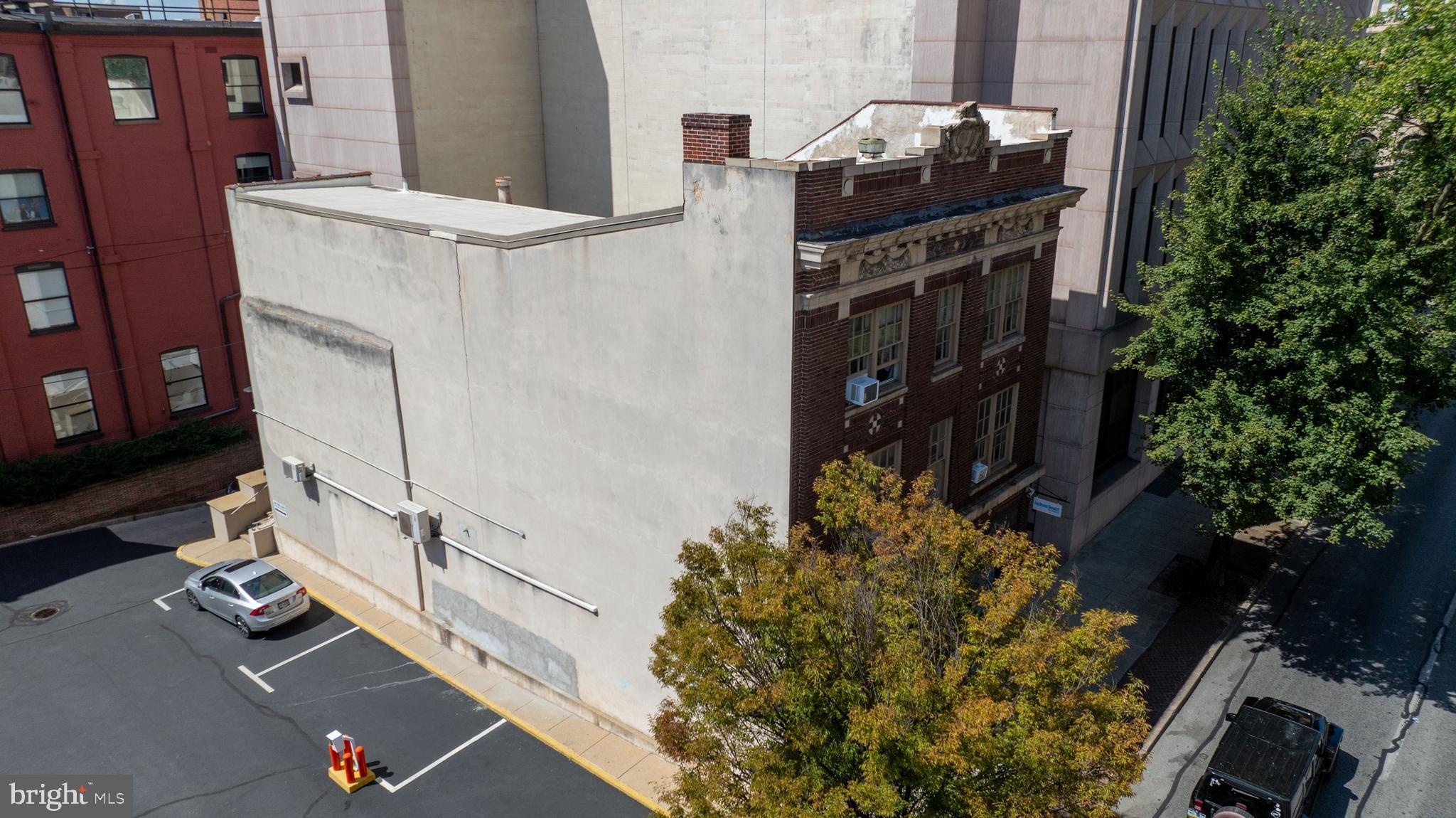 12 South Queen Street Lancaster, PA 17603 - Photo 2 of 58