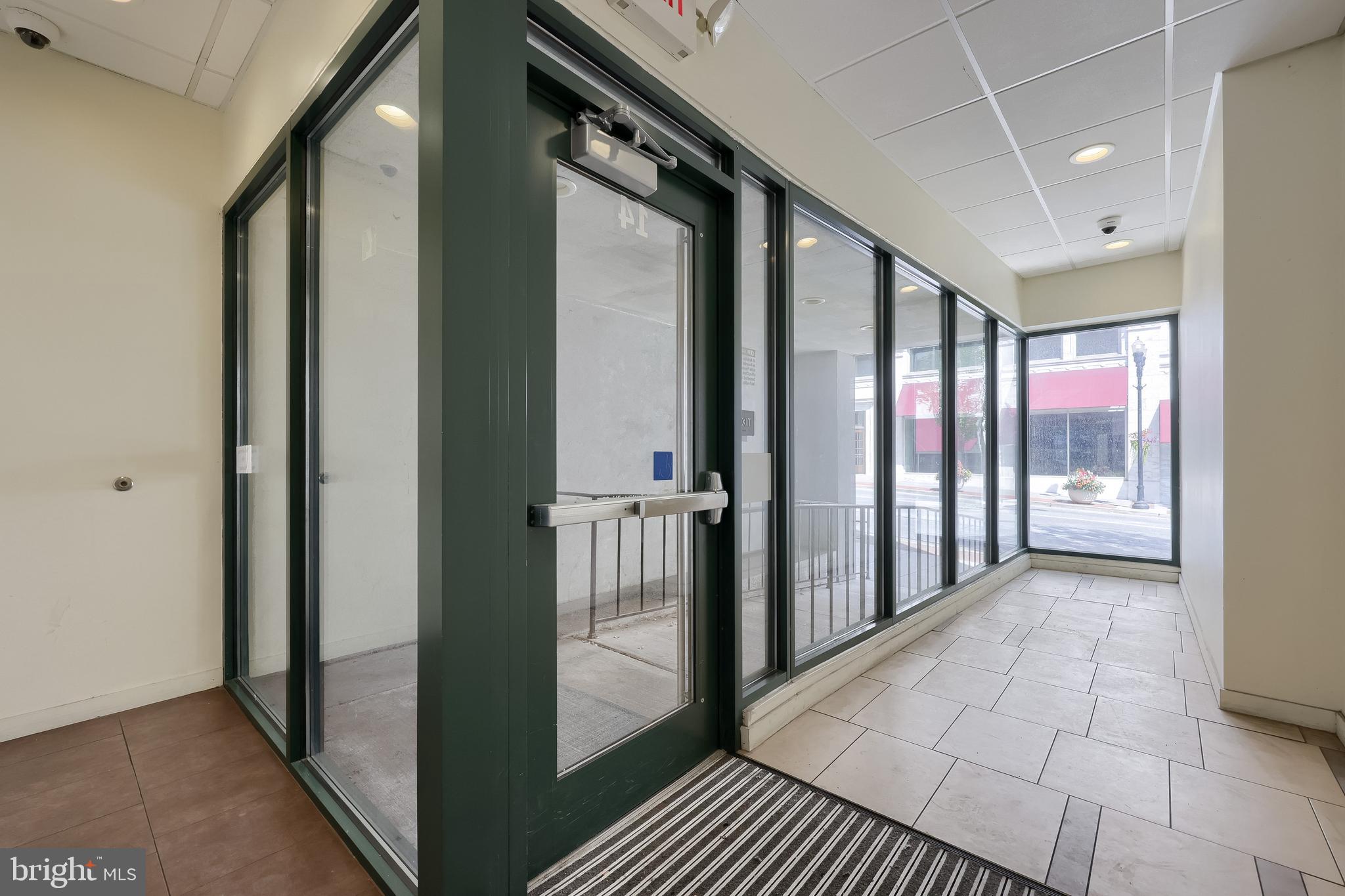 12 South Queen Street Lancaster, PA 17603 - Photo 23 of 58