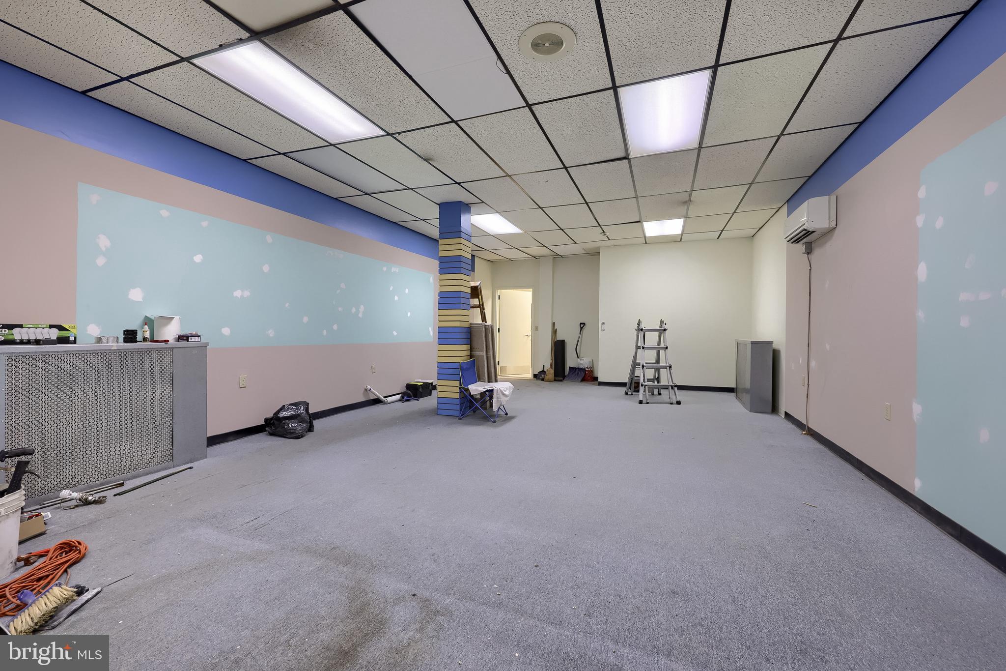 12 South Queen Street Lancaster, PA 17603 - Photo 26 of 58 a view of a livingroom with gym equipment