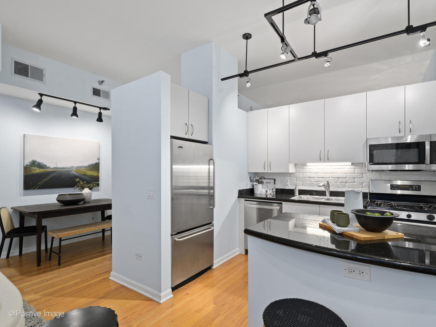 1201 West Adams Street, Unit 409 Chicago, IL 60607 - Photo 8 of 16 Gallery Image 8