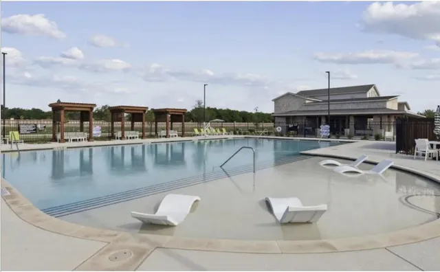 $2,300 | 707 Leavenworth Drive, McKinney, TX 75071