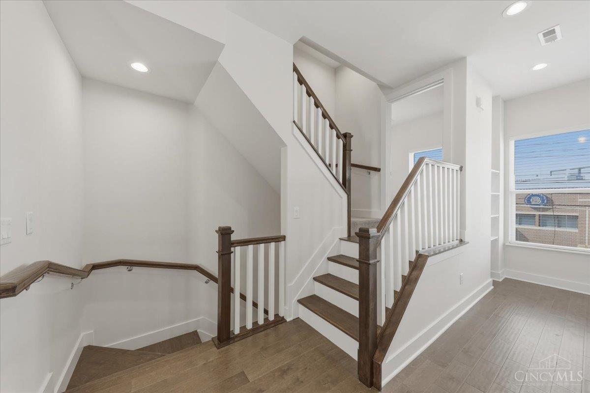 3908 Edwards Road, Unit C Cincinnati, OH 45209 - Photo 19 of 61