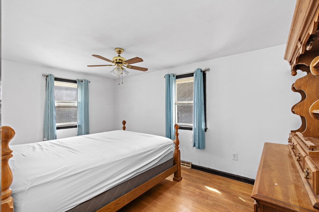 11 Winnetuxet Road Plympton, MA 02367 - Photo 17 of 29 Gallery Image 17