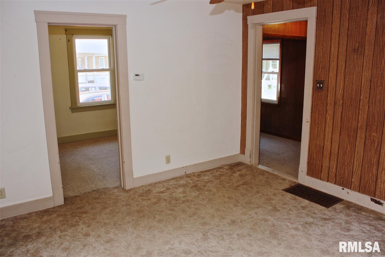 15 Rosenberg Court Pekin, IL 61554 - Photo 7 of 29 Gallery Image 7