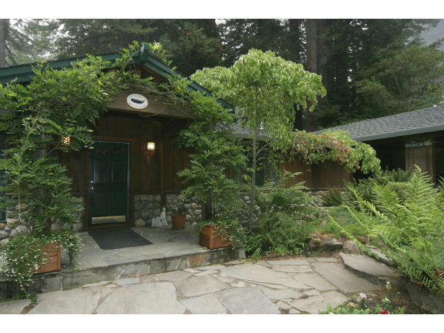 440 Thayer Road Santa Cruz, CA 95060 - Photo 3 of 25 Gallery Image 3