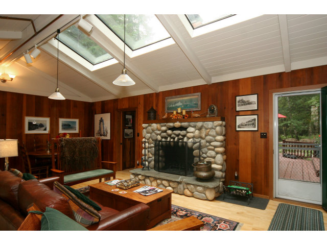 440 Thayer Road Santa Cruz, CA 95060 - Photo 5 of 25 Gallery Image 5