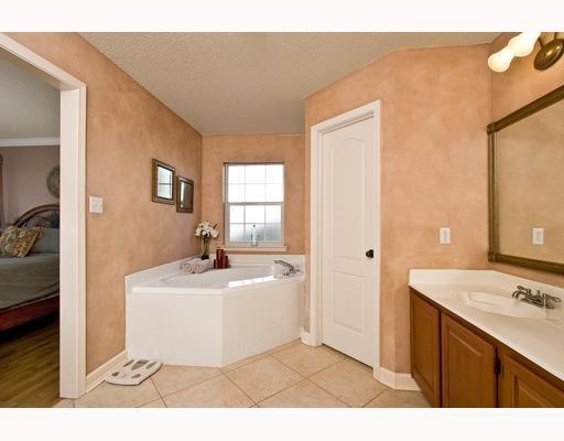 2517 Ridgecrest Road Marrero, LA 70072 - Photo 8 of 12 Gallery Image 8