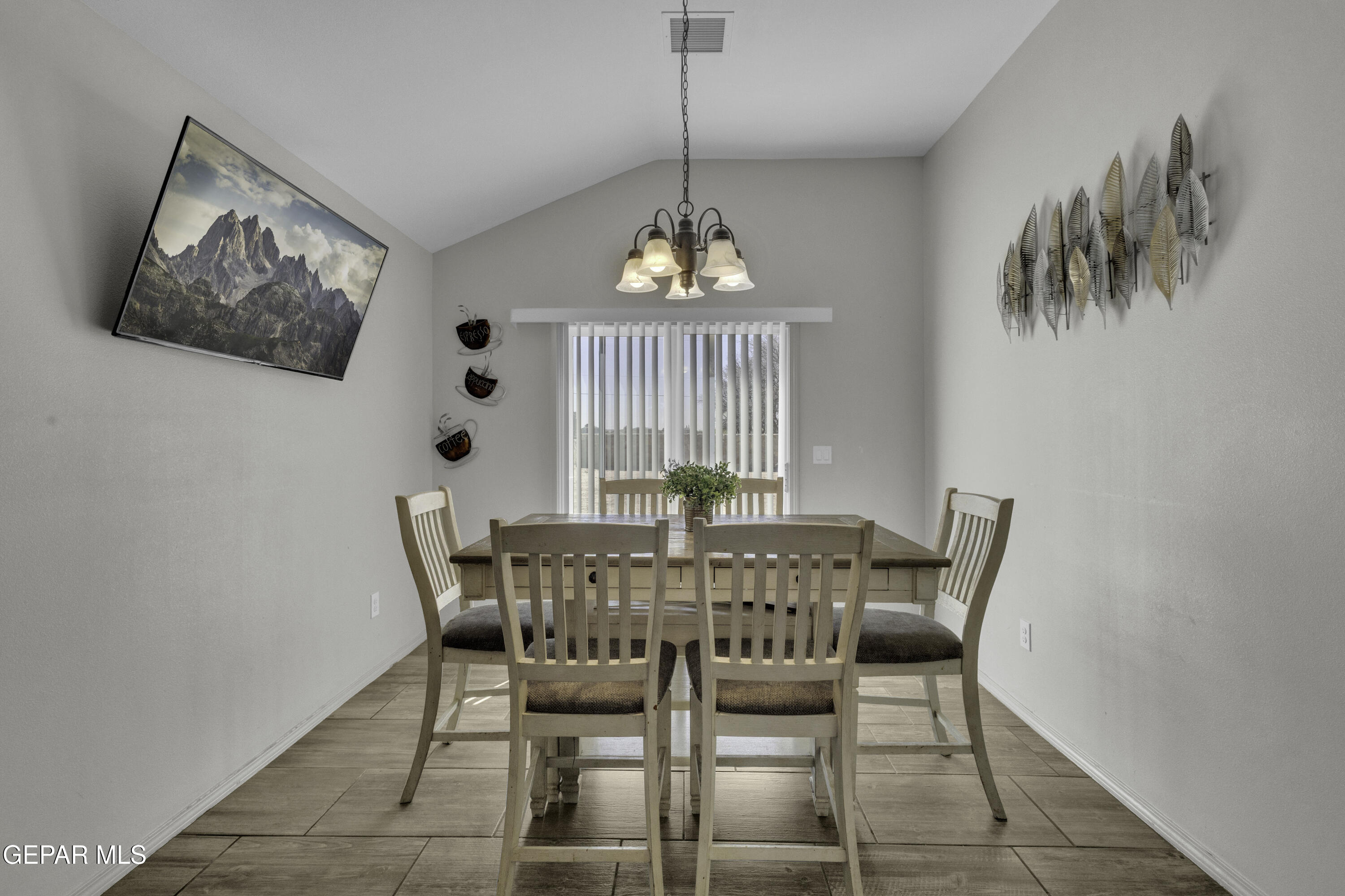 11056 Gem Valley Road Socorro, TX 79927 - Photo 19 of 54 2 (14)