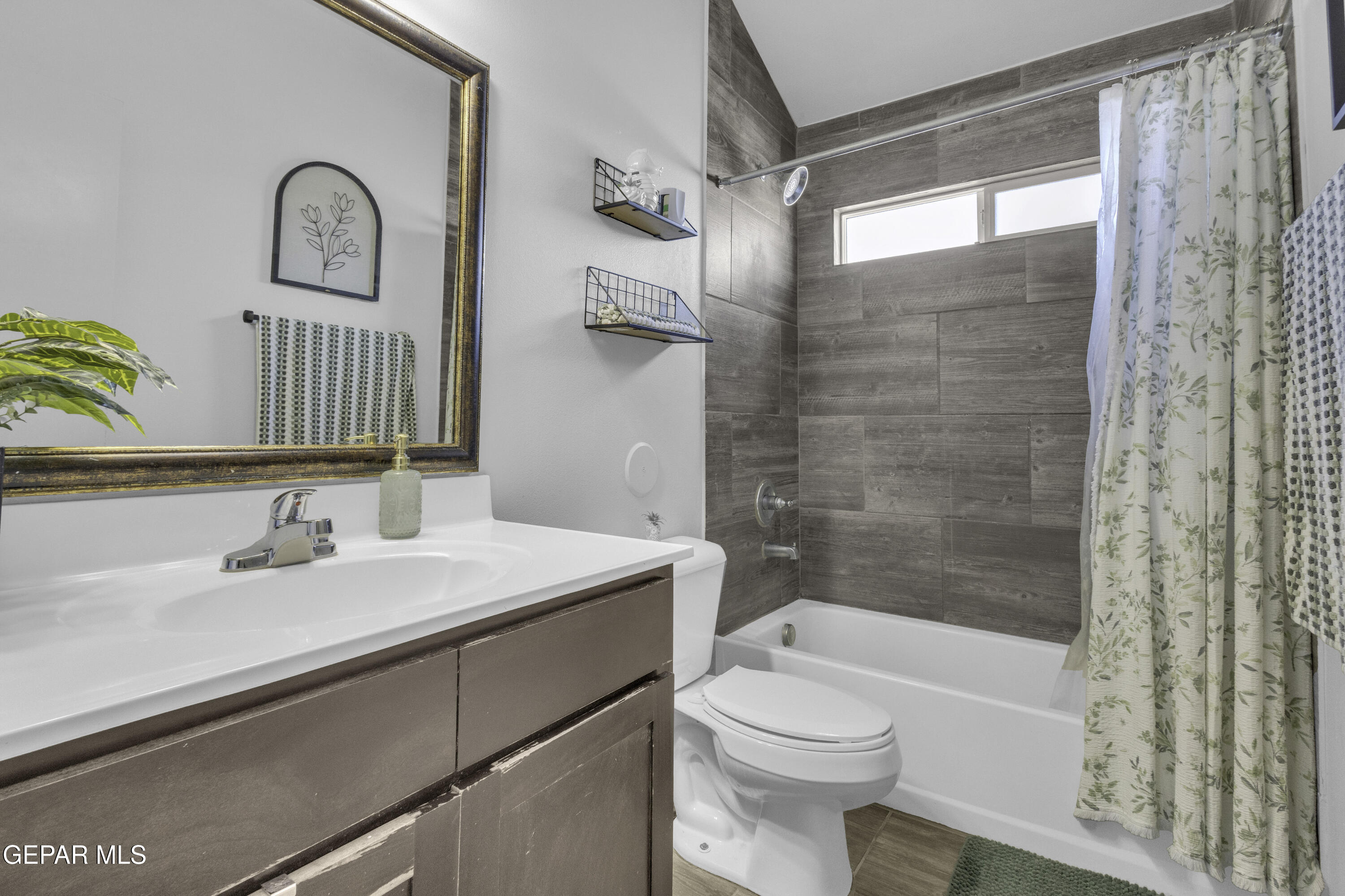 11056 Gem Valley Road Socorro, TX 79927 - Photo 30 of 54 4 (5)