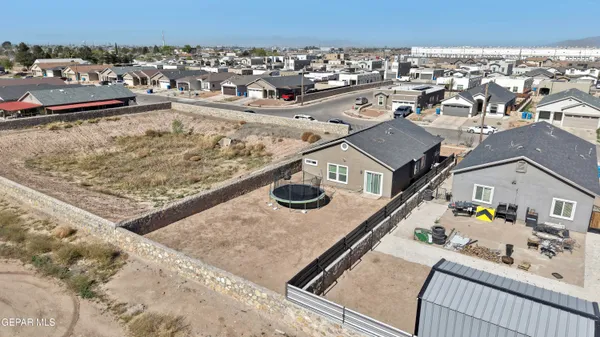 $255,555 | 11056 Gem Valley Road, Socorro, TX 79927