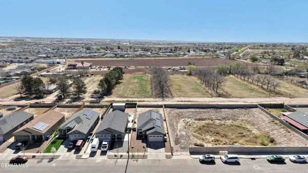 $255,555 | 11056 Gem Valley Road, Socorro, TX 79927