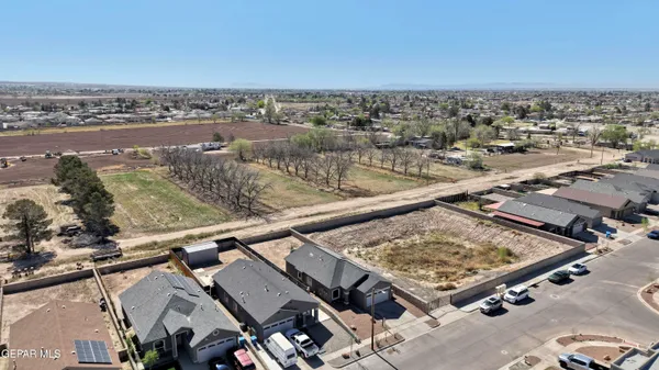 $255,555 | 11056 Gem Valley Road, Socorro, TX 79927
