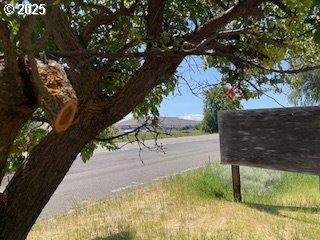 9251 State Route 14 Wishram, WA 98673 - Photo 16 of 30