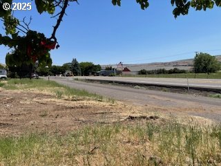 9251 State Route 14 Wishram, WA 98673 - Photo 21 of 30 a view of a lake view