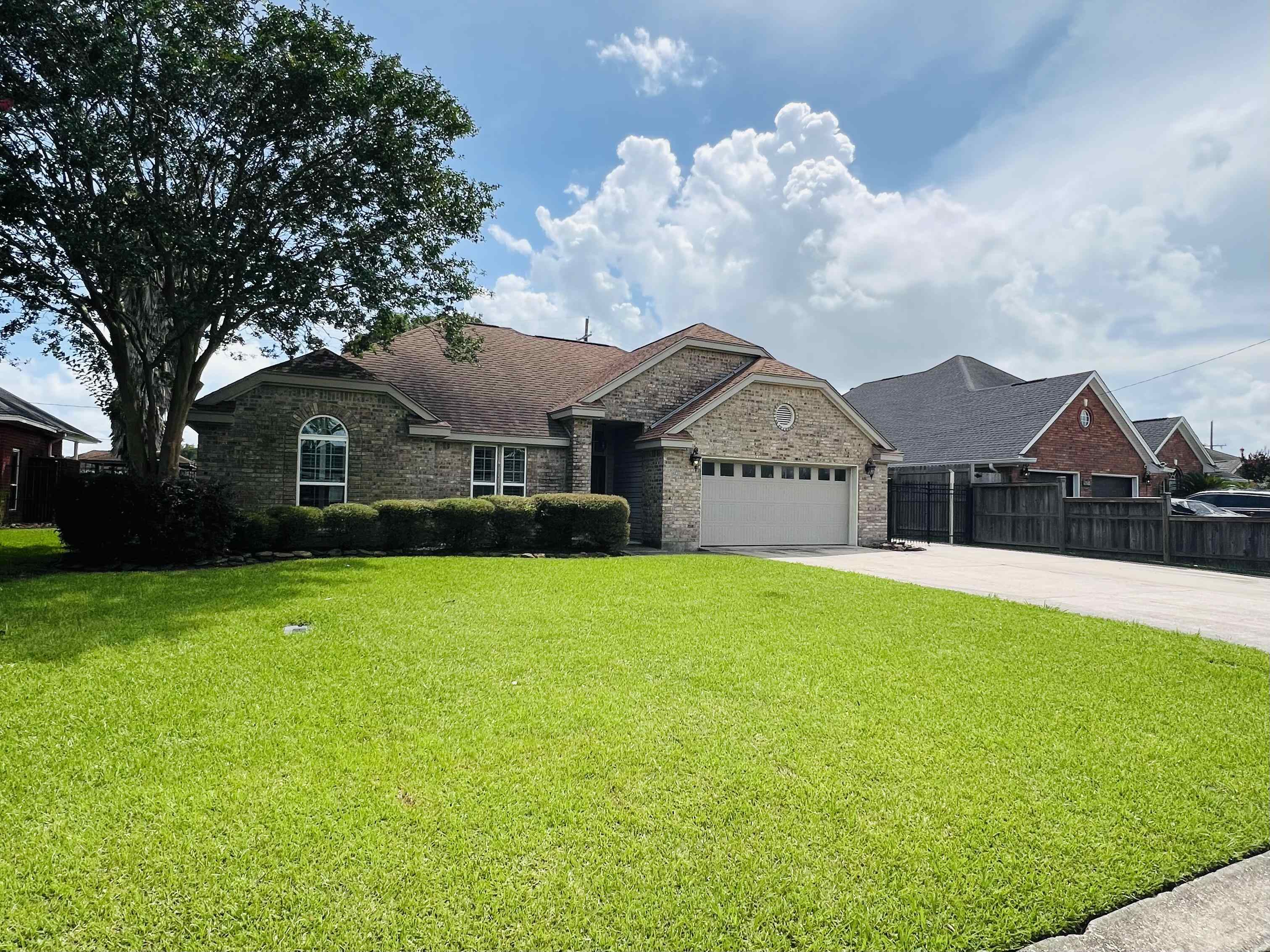 2411 Postoak Lane Groves, TX 77619 - Photo 1 of 1
