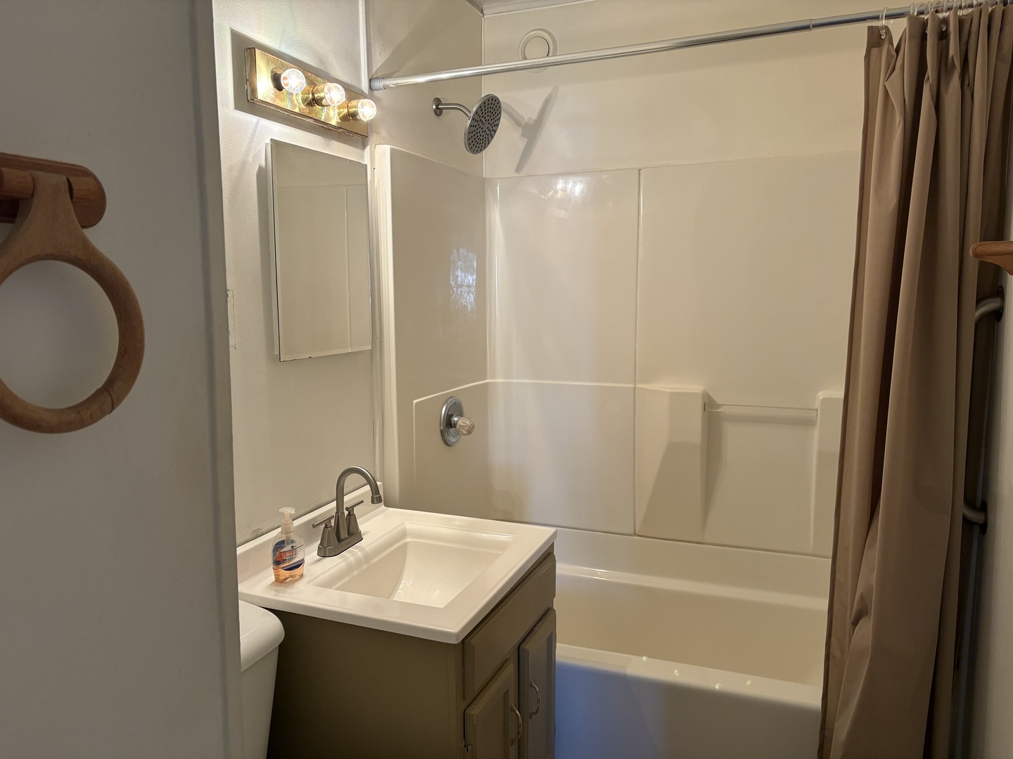 953 11th Street North Rochelle, IL 60168 - Photo 10 of 15 Gallery Image 10
