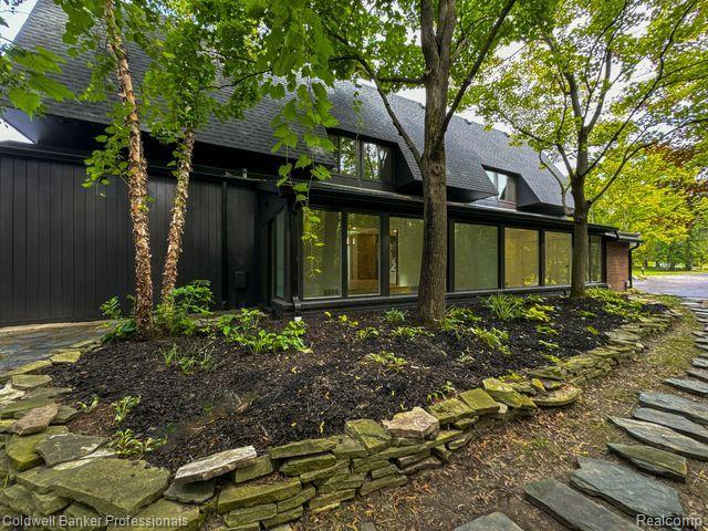 5280 Inkster Road Bloomfield Hills, MI 48302 - Photo 49 of 60