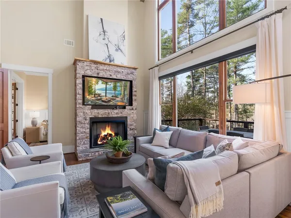 $2,095,000 | 107 Fire Pink Court, Sunset, SC 29685