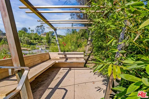 $2,795,000 | 1362 Marinette Road, Pacific Palisades, CA 90272