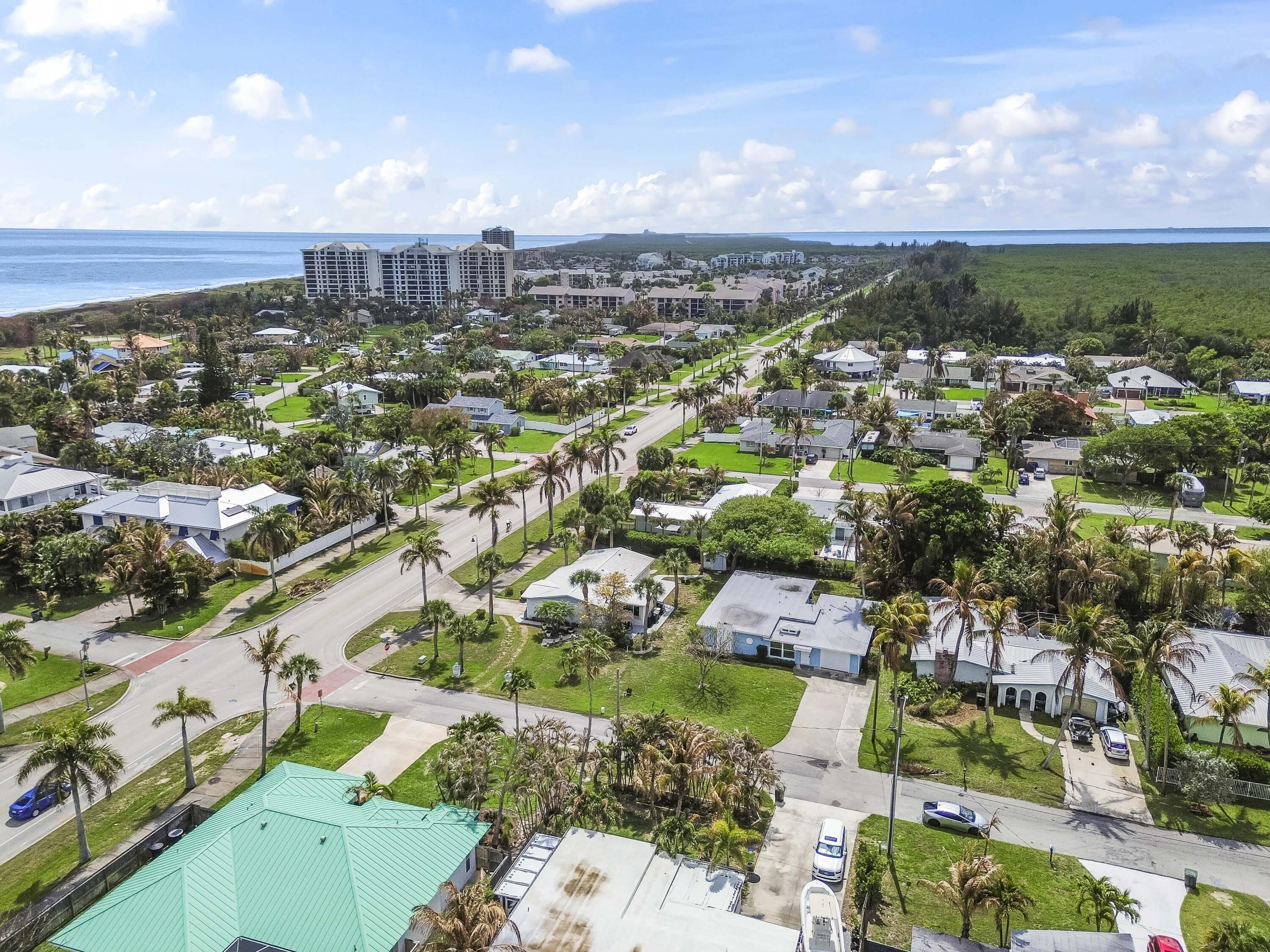 1919 Mimosa Avenue Fort Pierce, FL 34949 - Photo 31 of 33 38 Aerial 10