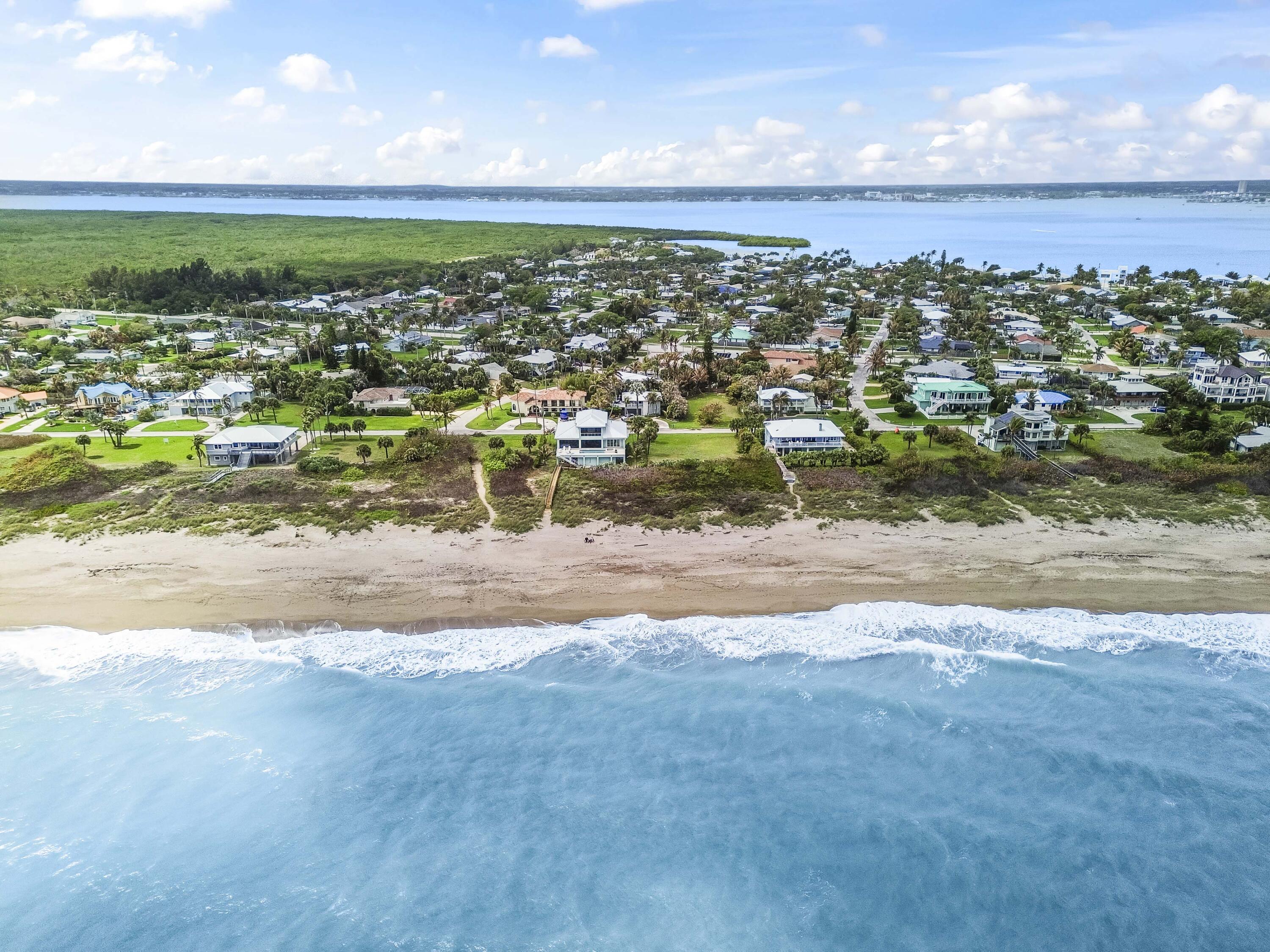 1919 Mimosa Avenue Fort Pierce, FL 34949 - Photo 32 of 33 36 Aerial 08