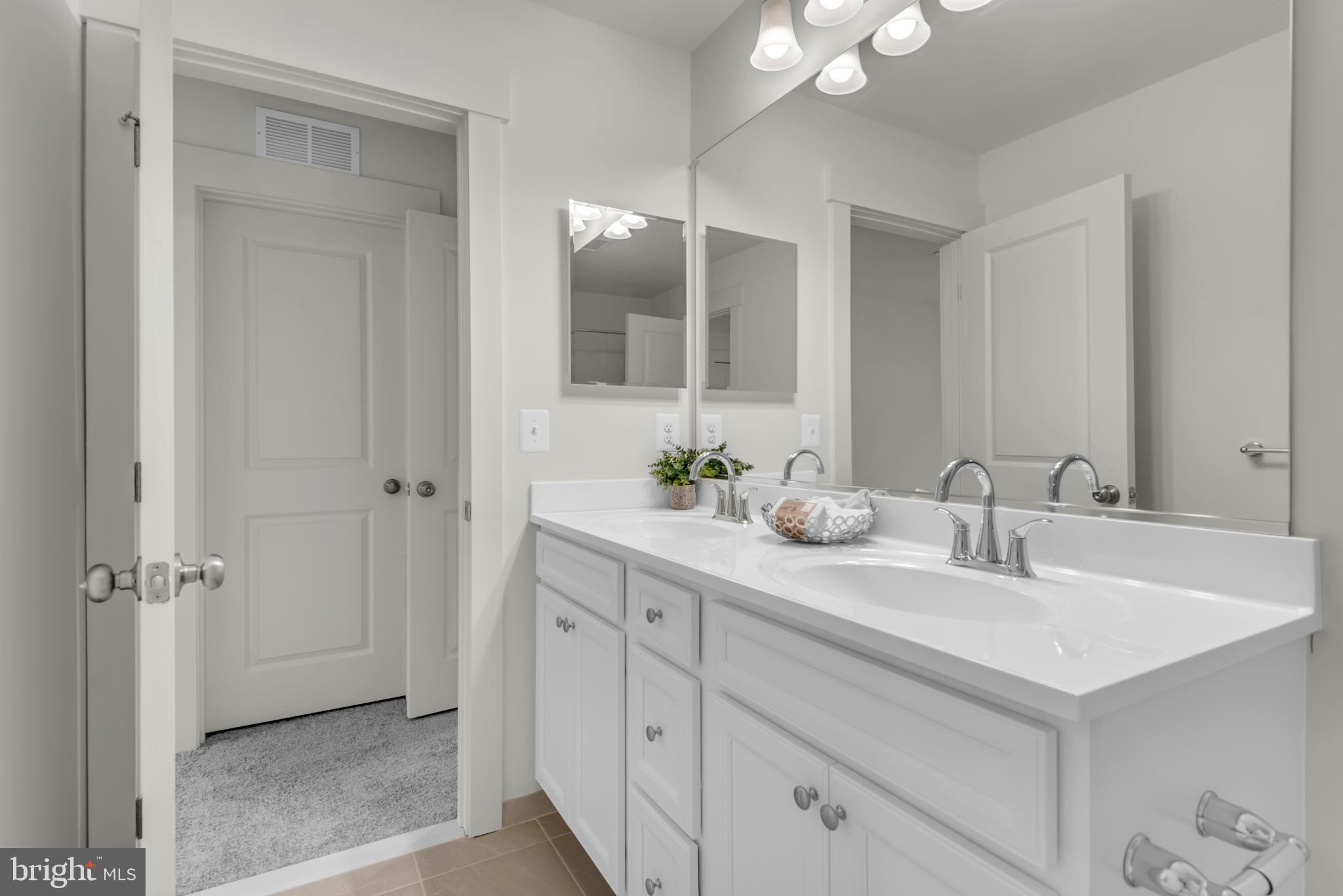 6504 Whitetail Crossing Way Hanover, MD 21076 - Photo 42 of 92 Shared Bath