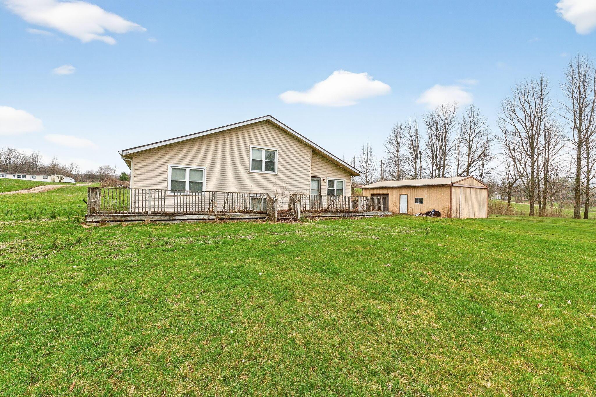 9600 Tarlton Road Southwest Stoutsville, OH 43154 - Photo 37 of 52 9600 Tralton (Exterior)-4