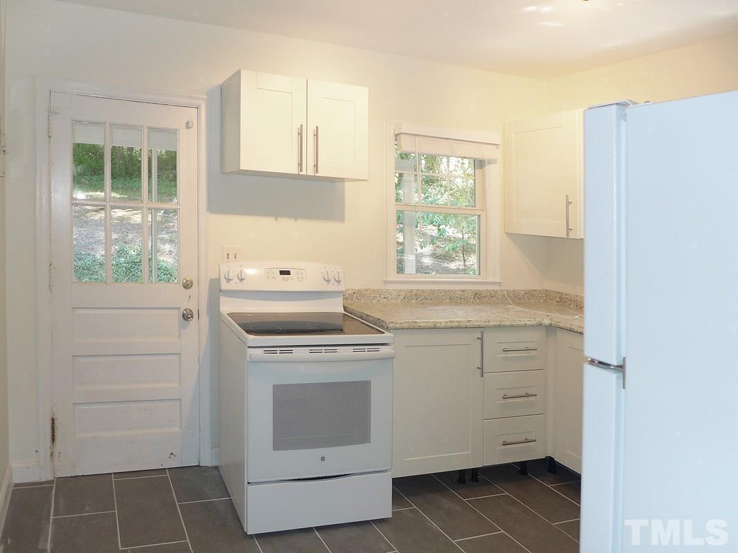 733 Raleigh Road Chapel Hill, NC 27514 - Photo 5 of 12 Photo #5