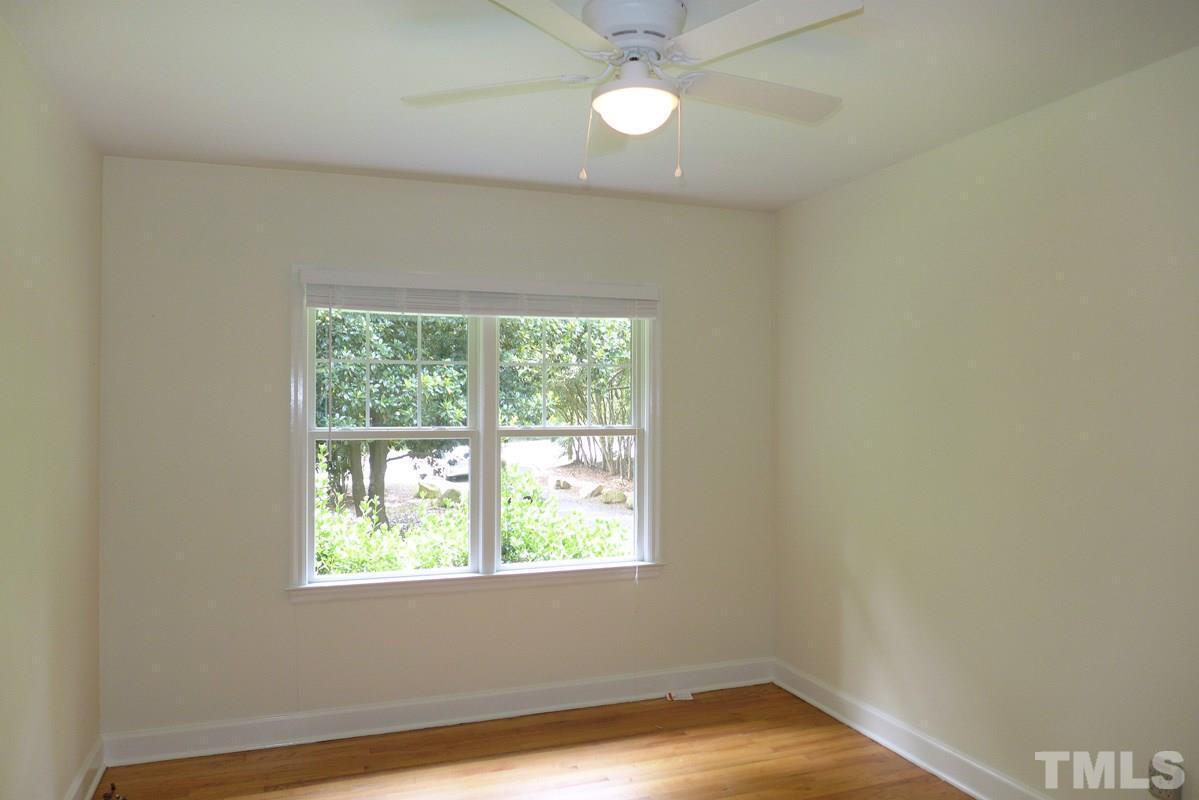 733 Raleigh Road Chapel Hill, NC 27514 - Photo 8 of 12 Photo #7