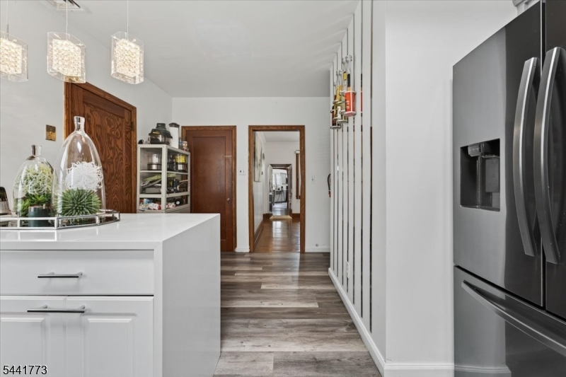 459 Twin Oaks Road Union, NJ 07083 - Photo 18 of 46