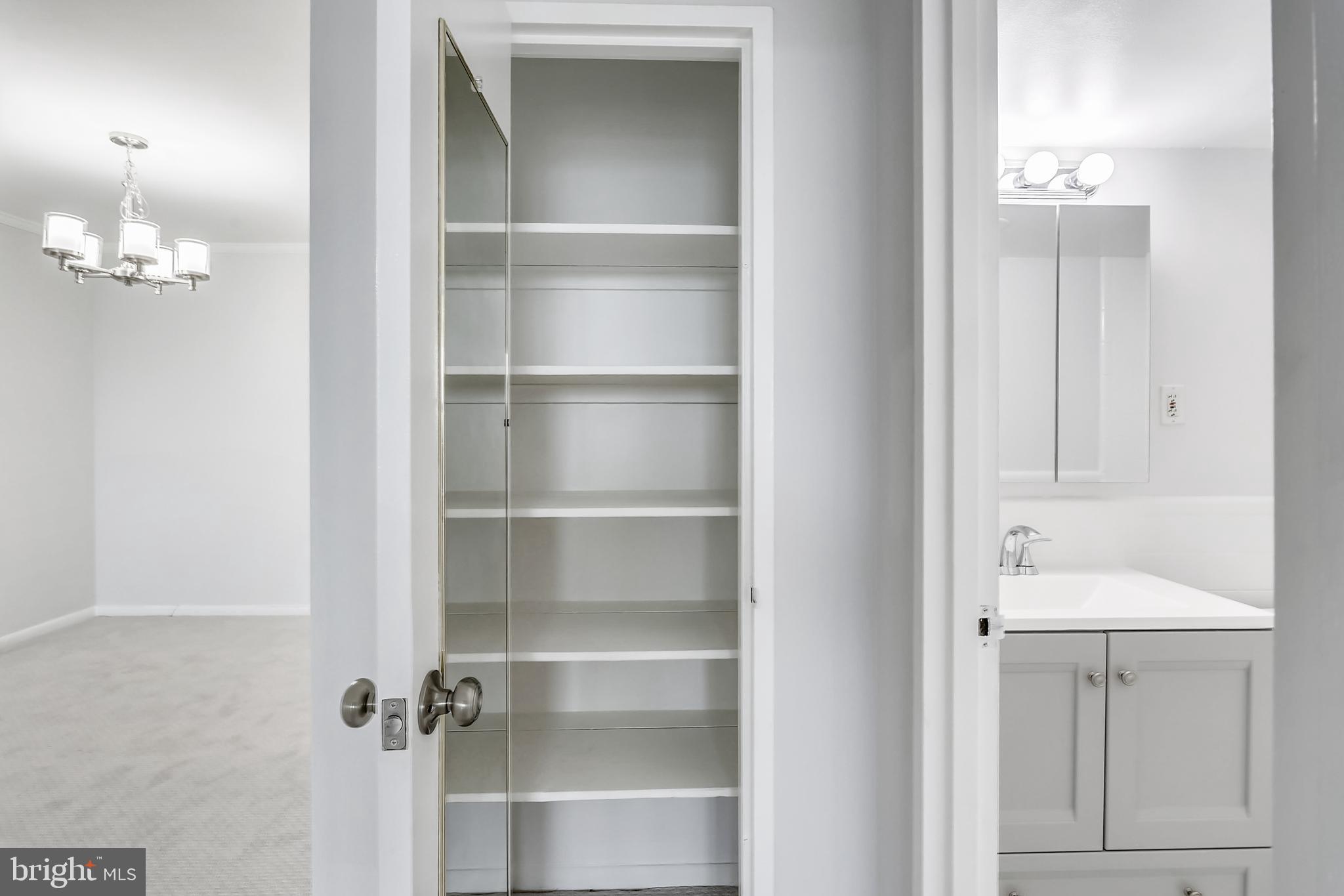 5101 River Road, Unit 1509 Bethesda, MD 20816 - Photo 17 of 33