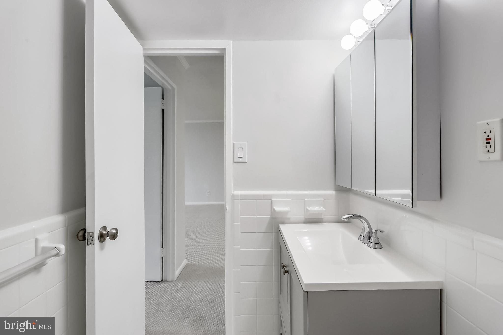 5101 River Road, Unit 1509 Bethesda, MD 20816 - Photo 20 of 33