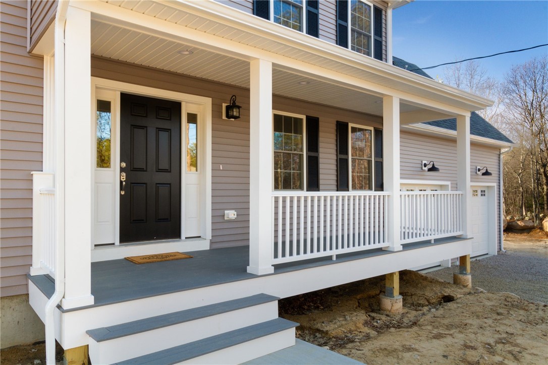 153 Buckeye Brook Road Charlestown, RI 02813 - Photo 3 of 40