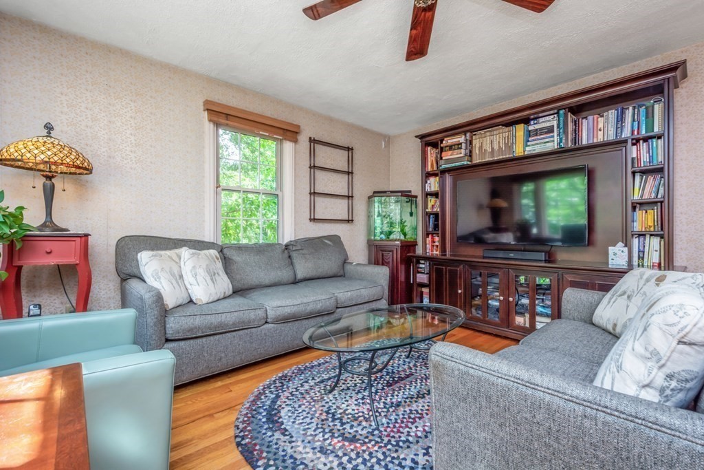 47 Rice Avenue Northborough, MA 01532 - Photo 13 of 30 Gallery Image 13