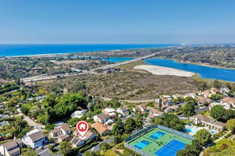 $1,700,000 | 1724 Burgundy Road, Encinitas, CA 92024