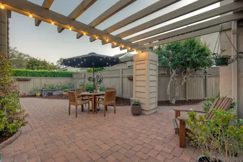 $1,700,000 | 1724 Burgundy Road, Encinitas, CA 92024