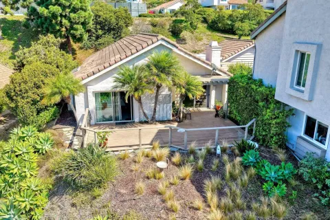 $1,700,000 | 1724 Burgundy Road, Encinitas, CA 92024