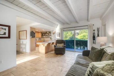 $1,700,000 | 1724 Burgundy Road, Encinitas, CA 92024