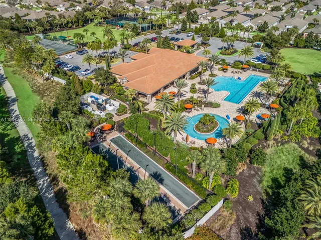 $469,900 | 2670 Stargrass Circle, Clermont, FL 34715