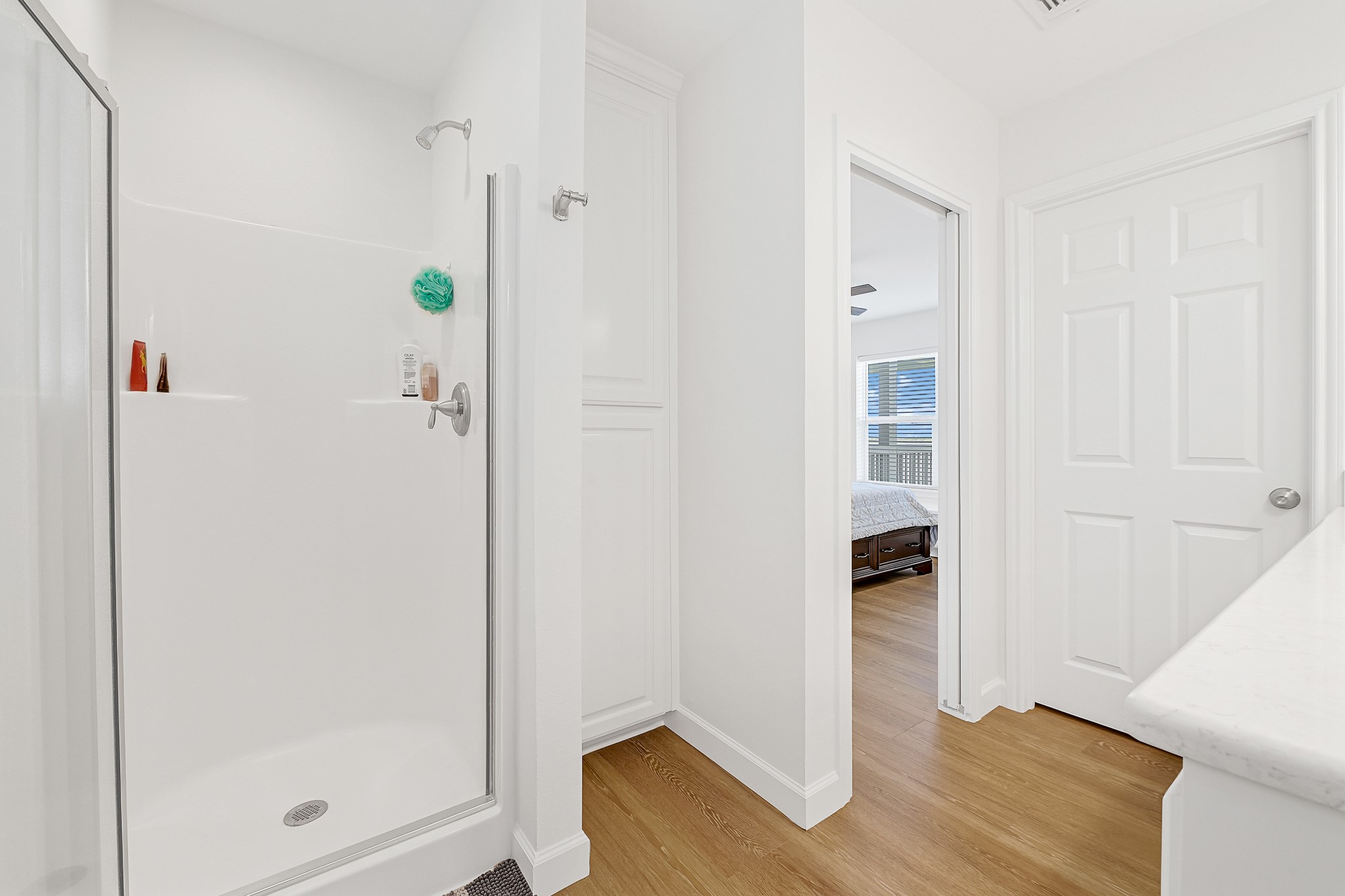 747 Waypoint Drive Palacios, TX 77465 - Photo 28 of 45 wooden floor in a gallery